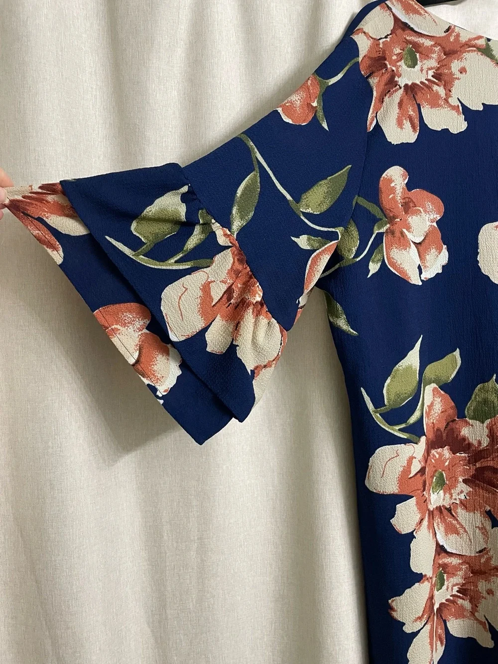 BelongSci Blue Floral Shift Dress Bell Sleeve V-Neck Size XXL